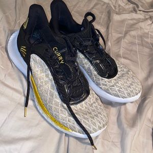 Under Armour Curry Flow 9 Size 13 Yellow White Black